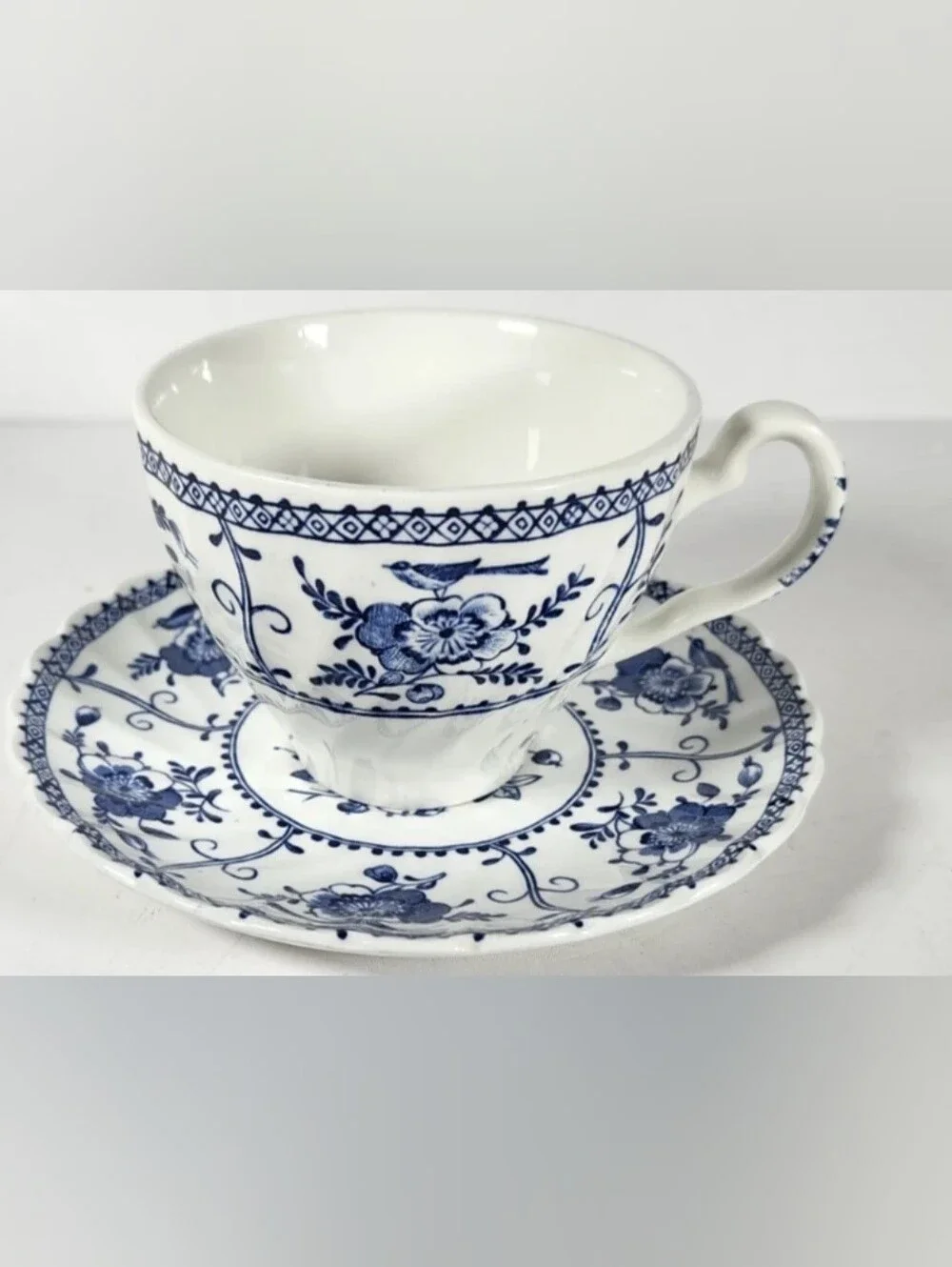 Vintage Johnson Bros Ironstone Indies Blue White Tea Coffee Cup Saucer Set VTG